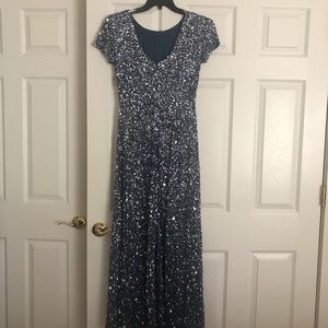 Adrianna Papell, Size 6 beaded dress